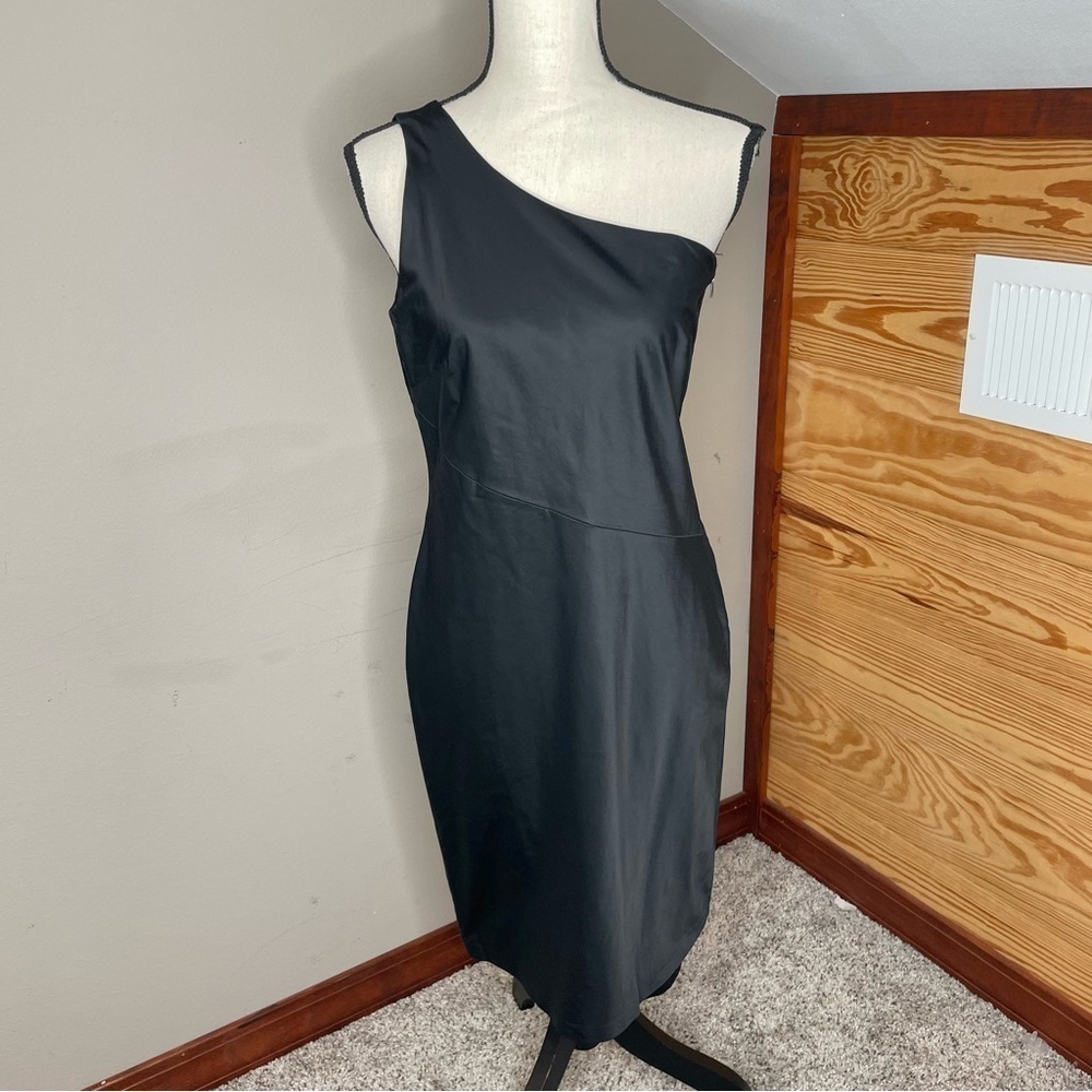 Hugo Boss Black One Shoulder Sleeveless Knee Length Dress 6 Formal Party Wedding